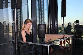 20 places including savage garden, golden bee rooftop, cask pub and kitchen, freud, the nightjar. Savage Garden Rooftop Bar Views Of London