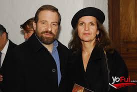 YoFui.com: José Antonio Valezuela, Isabel Mac Keller en Muestra  "Retrospectiva" de Pedro Luna, Casas Lo Matta (70647)