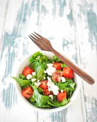 Salade De Feuilles D Epinards Pasteque Et Feta Recette Salade Epinard Recette Epinards Salade