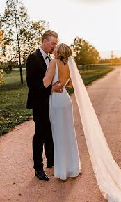 Sie können zwischen langen oder kurzen brautkleidern, strandhochzeitskleidern, brautkleidern in übergrößen. Kollektion Kleider New Brautkleid Atelier Mit Eigener Kollektion Schneiderei