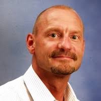 10+ "Robert Thomsen" profiles