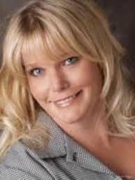 Vicki Egan's Instagram, Twitter & Facebook