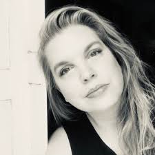 Laura Duval Bird (@LauraDBird)