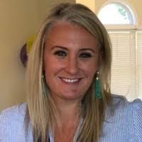 Katie Cushing's Instagram, Twitter & Facebook