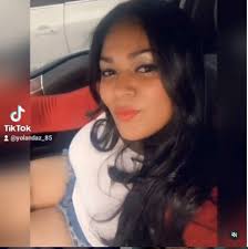 Hermana Lady Frijoles delgada: Myrna Zelaya reaparece más hermos