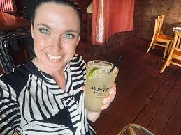 Nancy Vanwormer's Instagram, Twitter & Facebook