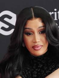 15 Stars From The “Other” Industry Who Are Way Smarter Than Us