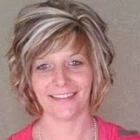 Tara Marsh's Instagram, Twitter & Facebook