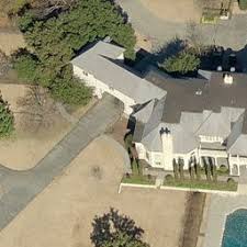 Detailed picture's of mark cuban's house in dallas texas. Mark Cuban House Pictures Mark Cuban House Celebrity Houses French Style Homes