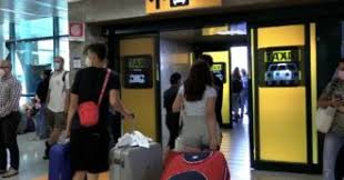 E mult mai uşor să mergem în grecia cu avionul. Kf9ogqi 0zys5m