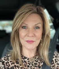 Jeanette Strother's Instagram, Twitter & Facebook