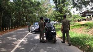 We did not find results for: Ppkm Darurat Tanjungpinang Petugas Jaga Ketat Jalan Penghubung Dari Bintan Halaman All Tribun Batam