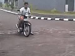 Cocok buat mengekspresikan apa yang kita rasain. Top 30 Video Bayi Lucu Gifs Find The Best Gif On Gfycat