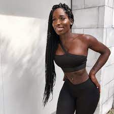9 Hairstyles For The Gym And Women With Natural Hair Essence Dark Skin Models Workout Hair Gym Hairstyles Gym Hairstyles
