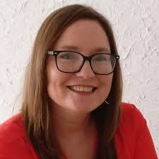 Heather Cheesman's Instagram, Twitter & Facebook