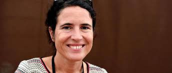 Comme elle, 34 autres personnes célèbres ont leur anniversaire un 18 décembre. Mazarine Pingeot Votera Vincent Peillon Le Point
