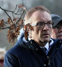 Beerdigung: Kollegen trauern um Hildebrandt