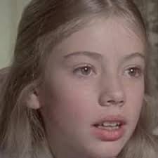 Watch Whoever Slew Auntie Roo? (1972) Full Movie Free Online