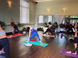 Calzada san mateo nopala 8 local 1 y 2, jardines de san mateo naucalpan de juarez, mexico 53240 mexico ph: In Studio Yoga Peacebank Yoga Studio