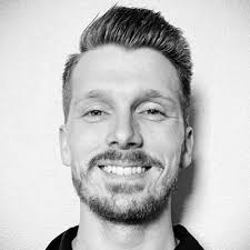 Tim Barton (@timdbarton)