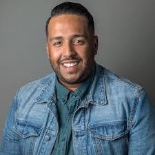 Rebekah Singleton's Instagram, Twitter & Facebook