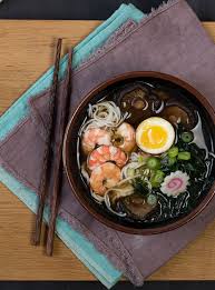 1 ramen nudeln nach packungsangabe zubereiten. Shio Ramen Mit Garnelen Meine Japanische Kuche