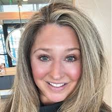 We are excited to welcome Erin Ritchie to our team! Erin is an accomplished  sales leader with a deep passion for fine wine and over 10 years experience  in the industry. With