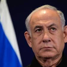 Secondo il quotidiano israeliano Yedioth Ahronoth, Benjamin Netanyahu  continua a bloccare la formazione di commissioni d'inchiesta serie sugli  eventi del 7 ottobre 2023 per diverse ragioni chiave. Il quotidiano ha  riferito che