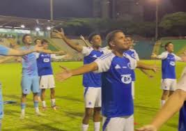 Cruzeiro x Meia-Noite: onde assistir ao jogo da segunda fase da Copinha