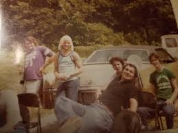 Feb 06, 2017 · the description of hanging app. My Dad And His Friends In The 70 S Hanging Out My Dad Is The Blonde Thewaywewere