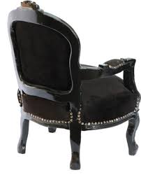 A neutral beige, brown, white, or gray accent chair blends with most color schemes, while dramatic, dark colors like black, purple, red or blue accent chairs add a regal touch and visual intrigue. Kids Baroque Chair Black Black Armchair