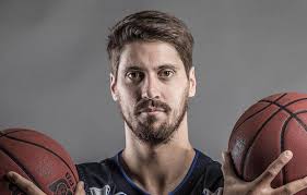 João Soares termina carreira aos 32 anos