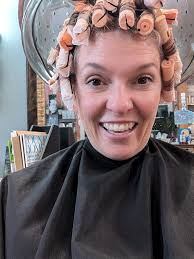 Helen's beauty salon experience and hair styling