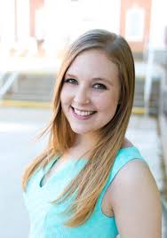 G E T P LU G G ED IN TO A BR IG H T F U T U R E