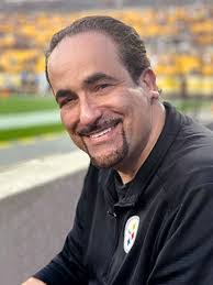 Sean Sherman's Instagram, Twitter & Facebook