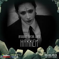 爱 Ｈａｋｋｅｎ