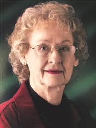 Nettie Marsh's Instagram, Twitter & Facebook