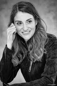 Nasrin Anvar's Instagram, Twitter & Facebook