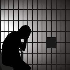 Meanwhile, at least 16 percent of the nation's jail and prison inmates are estimated to be mentally ill and about 40 percent of the mentally ill have been incarcerated. Explainer How Does Mental Illness Affect Sentencing