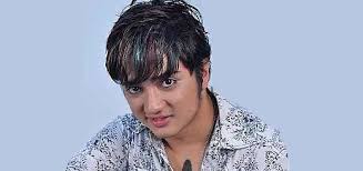 5 artis yang dulu popular gila, tapi sekarang hilang entah ke mana