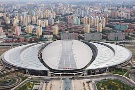 Beijing South Railway Station Is Build To House Their High Speed Trains And Its Build In The Shape Of A Saucer Yes A Saucer Actu Cruise Beijing China Travel