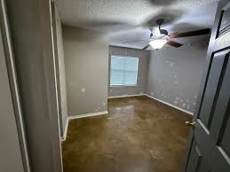 Broken Arrow open house next week! Come check it out and make an offer.  Tuesday Feb 04th from 12-1 1616 S Kalanchoe Ave, Broken Arrow 74012 4 Bed  2.5 bath 2,500 Sqft