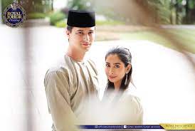 Telatah lucu kbdymm rpa, tunku hajah azizah aminah maimunah iskandariah ketika menyampaikan ijazah. Foto Rasmi Yam Tunku Tun Sultan Ibrahim Sultan Iskandar Facebook