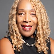 Delayna Brown's Instagram, Twitter & Facebook