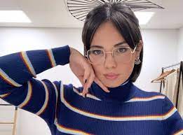 Maybe you would like to learn more about one of these? Pourquoi Agathe Auproux Se Fait Demolir Depuis Plusieurs Heures