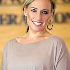 Henderson, Inc. President Leslie Henderson Schultz Builds