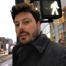A atração também conta com léo. Danilo Gentili Essa E A Foto Que Uso No Grindr Pra Facebook