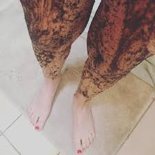 Un Gommage Minceur Au Cafe Pour Affiner Ses Jambes Top Sante Instagram Instagram Posts