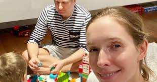 Зазначимо, що горбунов і осадча одружилися 3 лютого 2017 року. Katerina Osadcha Ta Yurij Gorbunov Pokazali Igri Z Sinom Foto Video Glamur Tch Ua