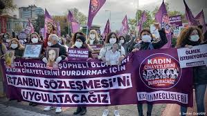 Sadece ocak ayında 7'si faili meçhul, 34 kadın cinayeti işlendi. Kadinlar Cinayetleri Durdurmak Icin Sokaga Cikti Turkiye Dw 22 11 2020